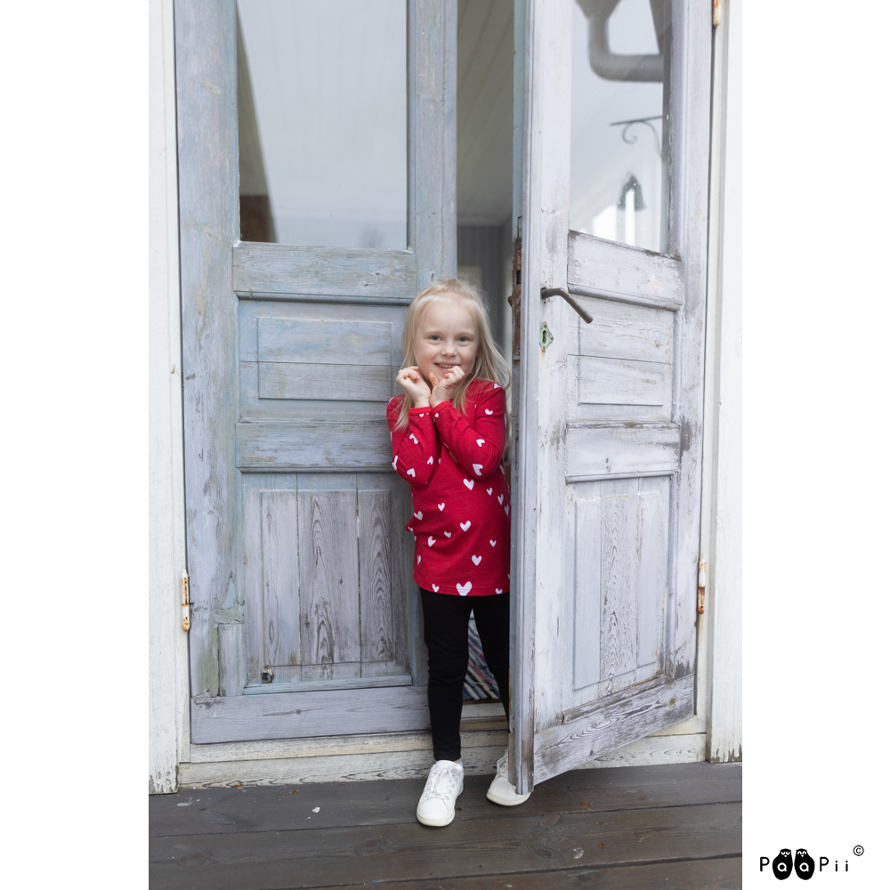 Paapii Vieno Tunic, Hearts - Image 5