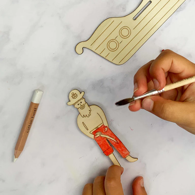 Cotton Twist - Make Your Own Pirate Scene Craft Kit Activity Box - Image 5