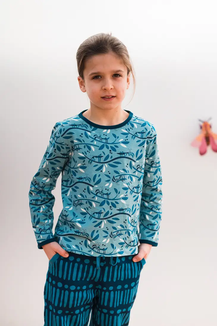 Merle Organic Long Sleeved T-Shirt - Mantises