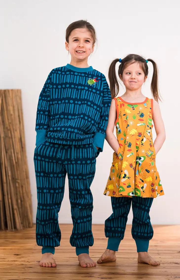 Merle Organic Oversized Box Sweatshirt - Stag Beetle - Image 8