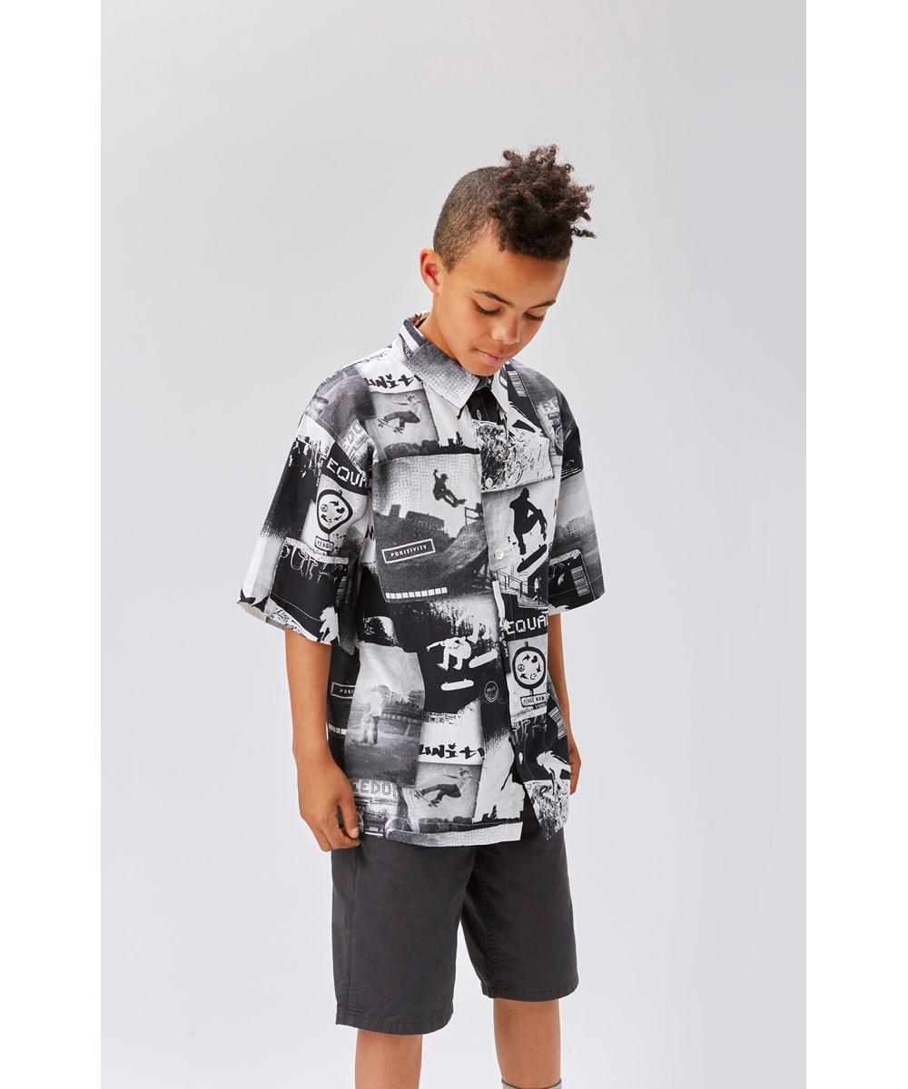 Molo Alan Shorts in Space Grey (Size 116 Only) - Image 2