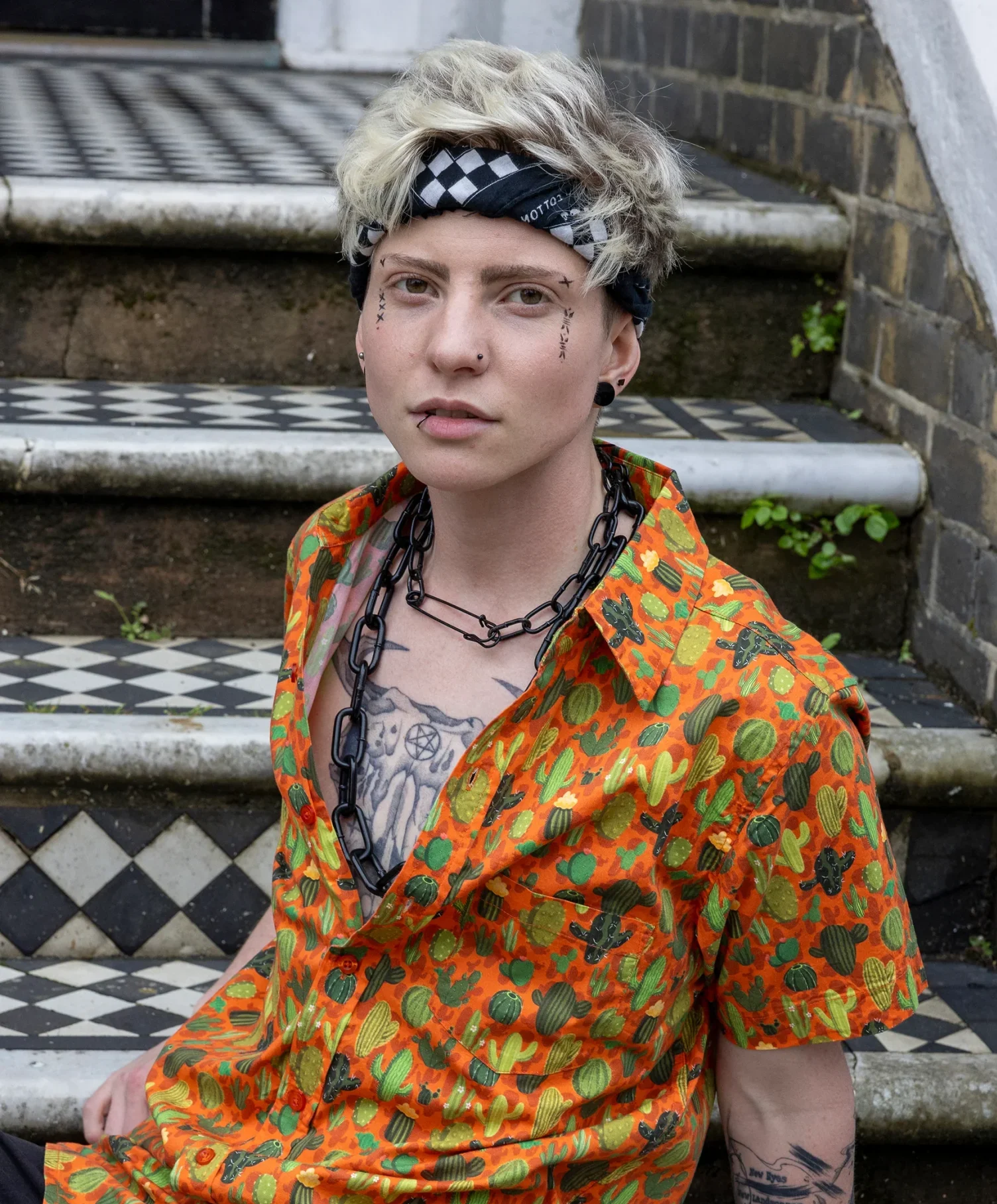 Run & Fly Cactus Stretch Short Sleeve Shirt (Medium Only)