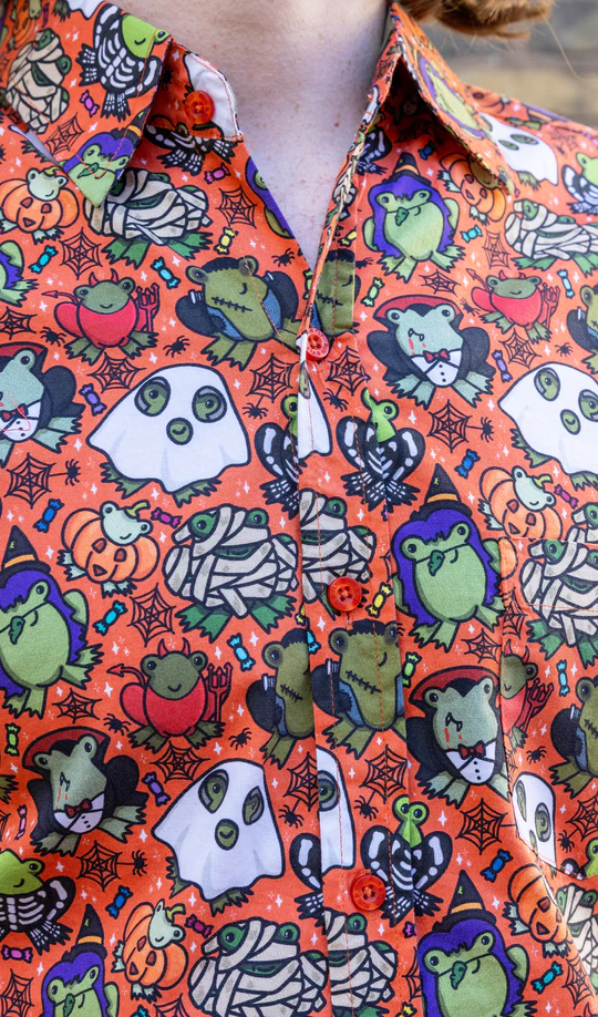Run & Fly Halloween: Party Frogs Short Sleeve Shirt (Extra Large Only) - Image 3