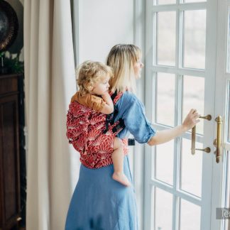 LennyLamb LennyPreschool Carrier in Lotus Foxy