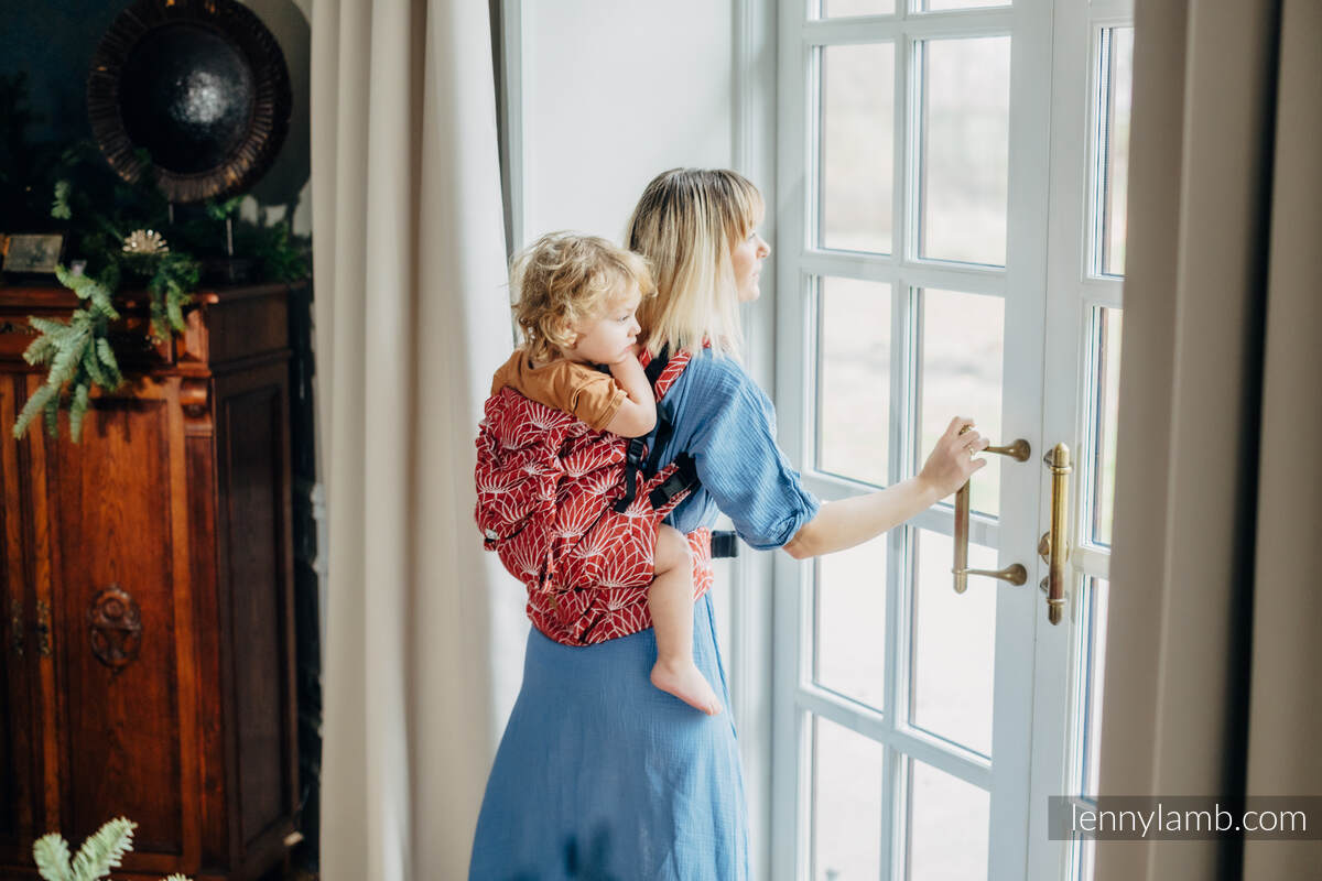 LennyLamb LennyPreschool Carrier in Lotus Foxy