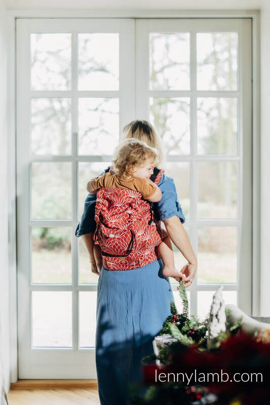 LennyLamb LennyPreschool Carrier in Lotus Foxy - Image 5